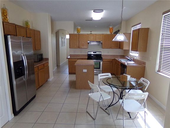 2nd image of 14245 Castlerock Dr