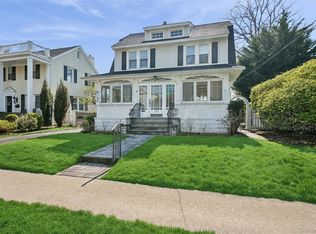 101 Harvard Ave, Rockville Centre, NY 11570