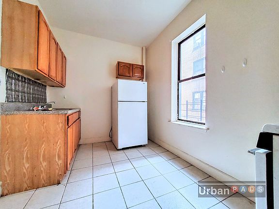 2nd image of 2522 Bedford Ave APT 2G