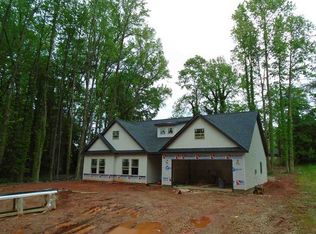 106 Shoreham Dr, Inman, SC 29349