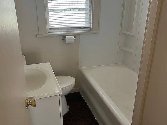 4th image of 242 W High St #1