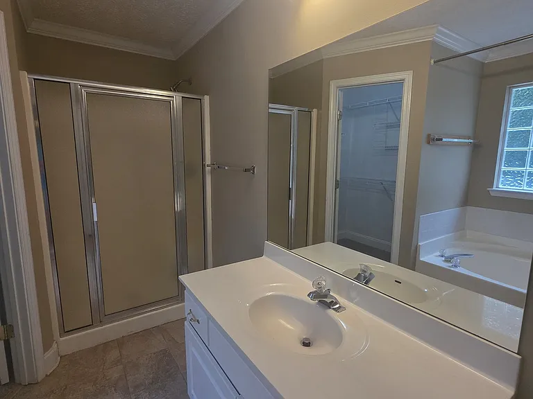 135 Kingsbrooke Cir — Photo 11