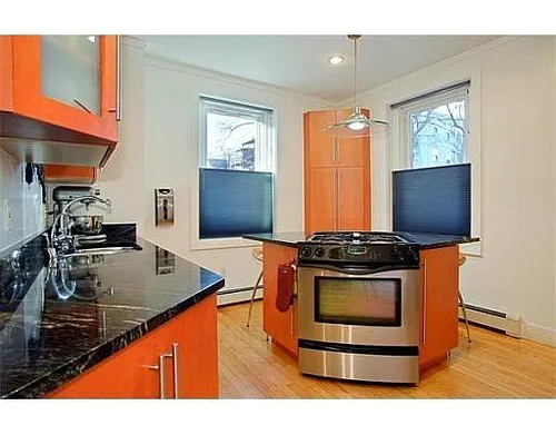 315 Harvard St #2 Photo 1