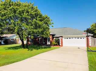 1930 Everglades Dr, Navarre, FL 32566
