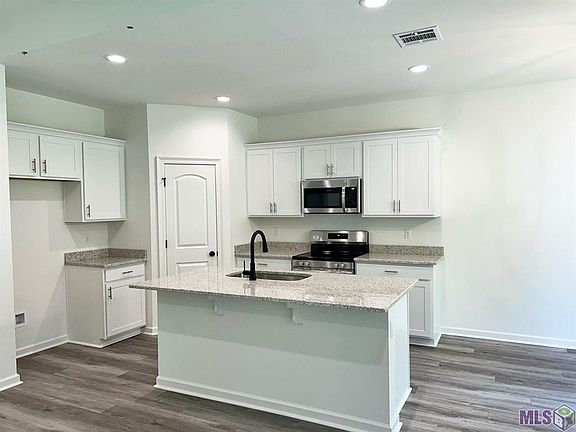 2nd image of 3624 Cherrygrove Dr