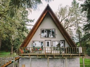 1692 Glide Loop Dr, Glide, OR 97443