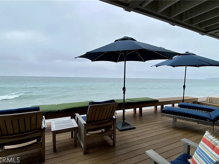 35721 Beach Rd — Photo 3