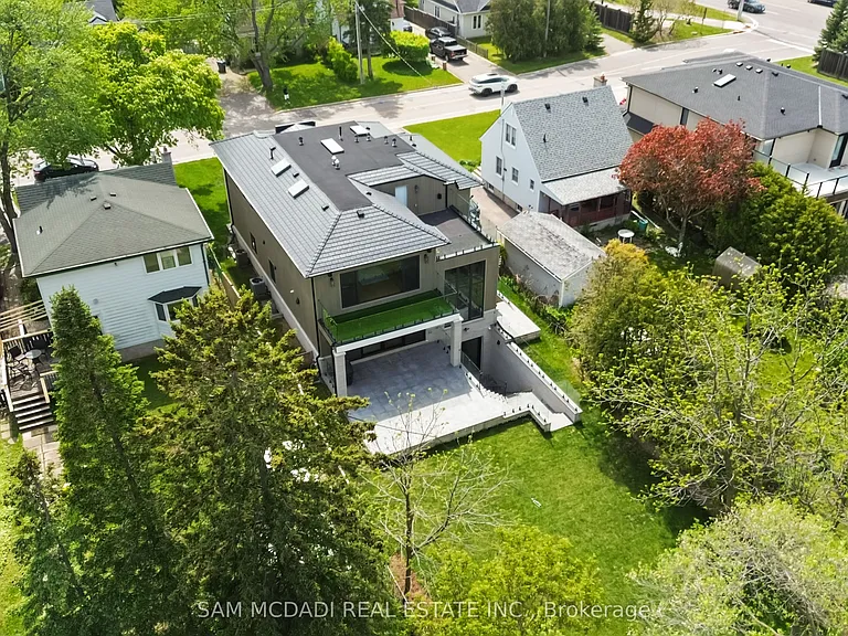9 Earl St — Photo 45