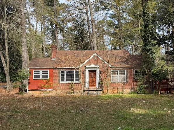 5436 Park Cir, Stone Mountain, GA 30083