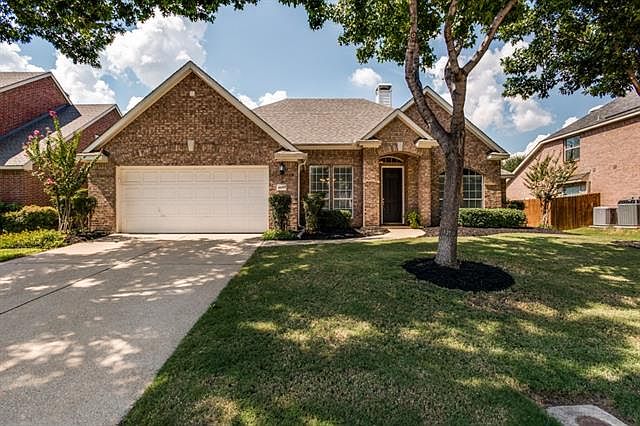 1st image of 4605 Largo Dr