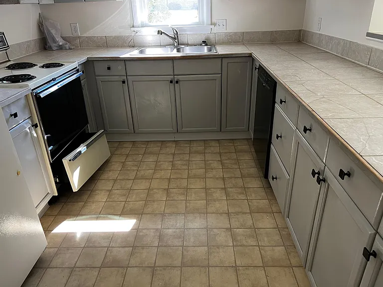 5511 N Whitehouse St — Photo 11