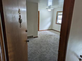 2 James Pl #4, Bloomington, IL 61701