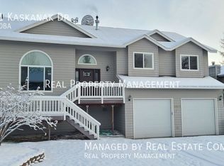10921 Kaskanak Dr, Eagle River, AK 99577