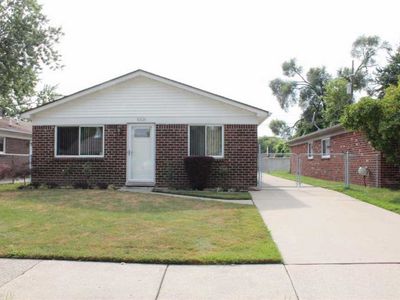 30525 Groveland St, Madison Heights, MI, 48071