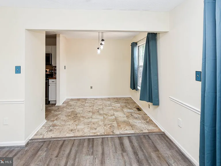 1401 Deep Gorge Ct — Photo 12