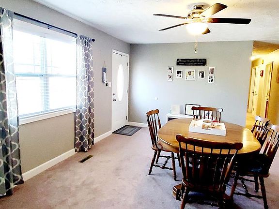 5th image of 470 Parker Memorial Dr