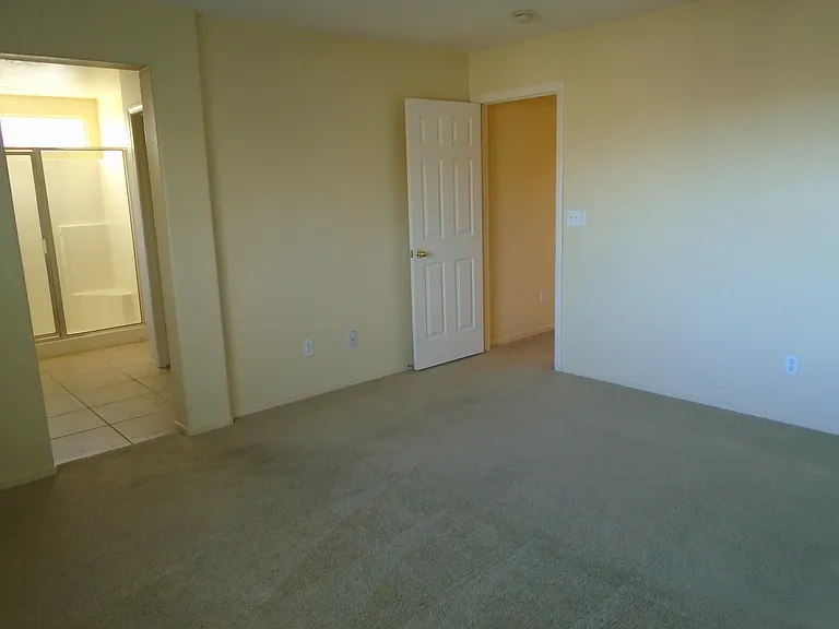 9044 Partridge Hill St — Photo 24