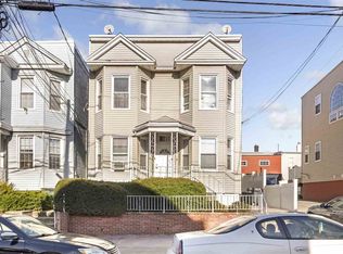 77 W 43rd St, Bayonne, NJ 07002