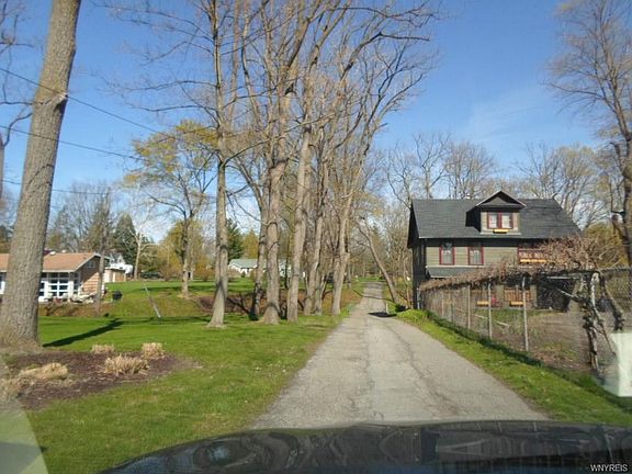 4th image of 245 Marys Ln