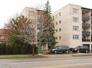 1010 N Harlem Ave APT 203, River Forest, IL