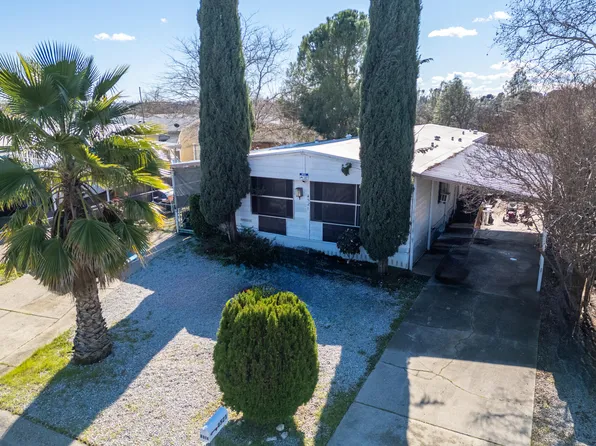 4521 White River Dr, Redding, CA 96003