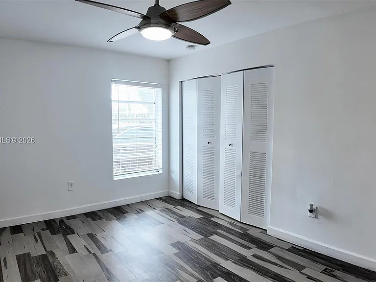 2138 SW 6th St #101 — Photo 16