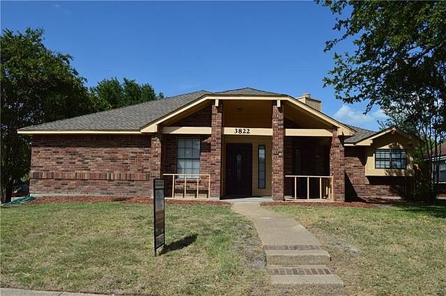 1st image of 3822 Remington Dr