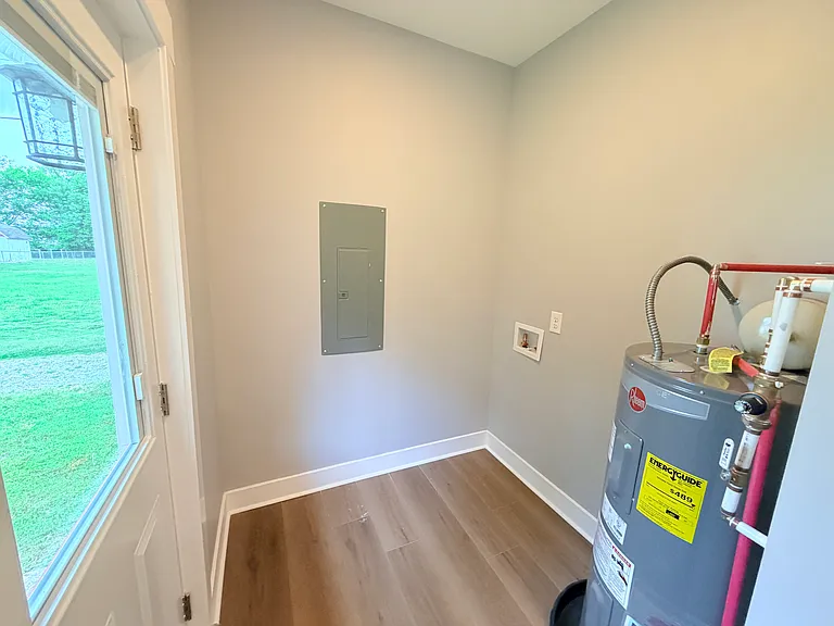 121 Hamblen Ave — Photo 10