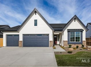992 E Crescendo St, Meridian, ID 83642