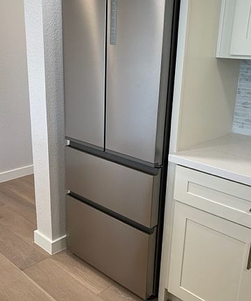 5th image of 90 Athol Ave APT 3C