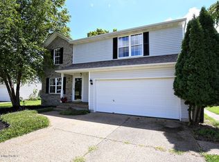 225 Cherokee Cir, Mount Washington, KY 40047
