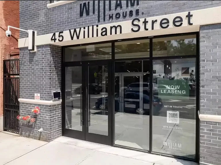 William House — Photo 18
