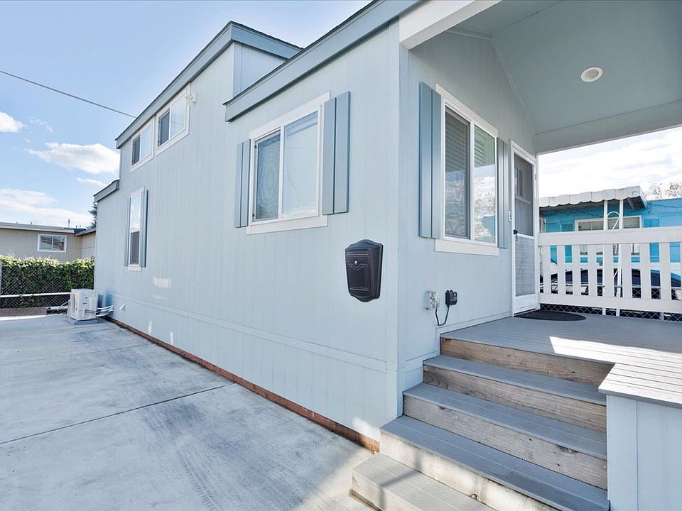 Front entry and driveway