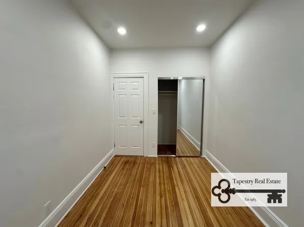 23-07 29th Avenue image 4 of 13