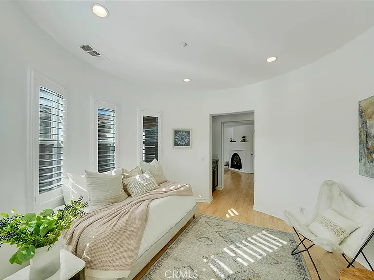 7988 Aldea Cir — Photo 35