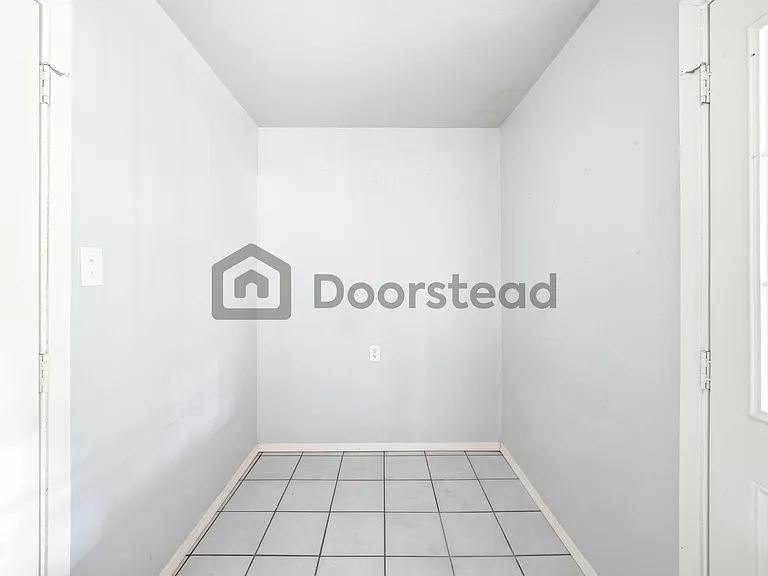 204 Jefflyn Ct — Photo 22