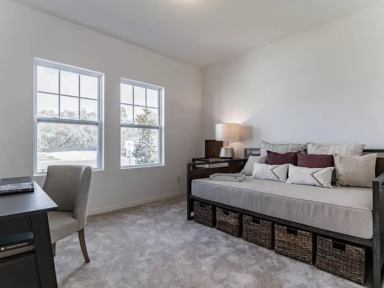 1597 Meadowlark Dr — Photo 9