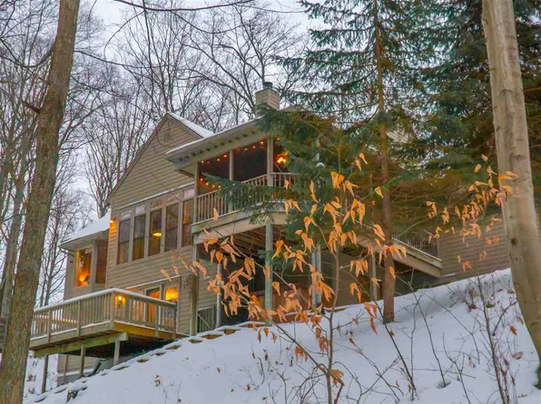 1838 Bluffs Edge, Harbor Springs, MI 49740