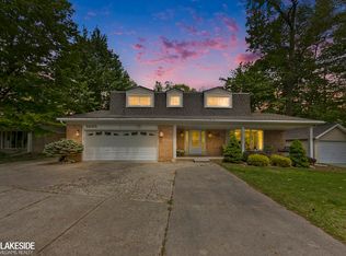 5665 Vincent Trl, Shelby Township, MI 48316