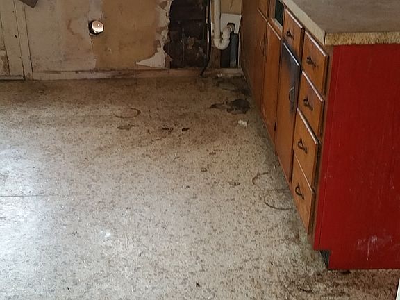 2nd image of 1716 S Gettysburg Ave