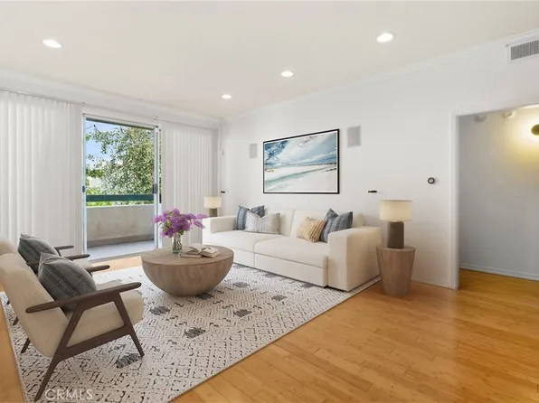 11225 Peach Grove St Unit 203, North Hollywood, CA 91601