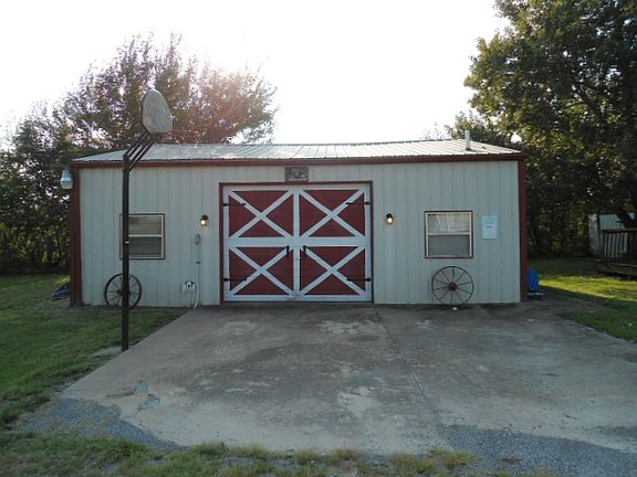 3rd image of 9360 S 241 East Ave