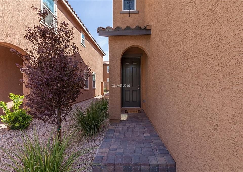 2nd image of 11342 Tull Canyon St