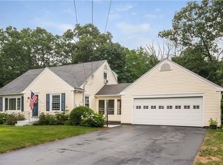 55 Shirley Dr, Cumberland, RI 02864