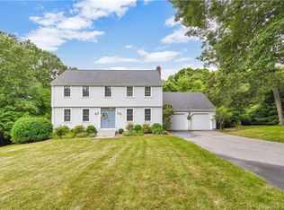 10 Mallard Dr, Old Saybrook, CT 06475