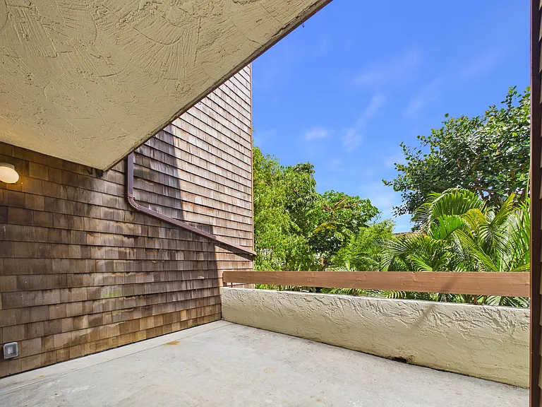 1015 Aoloa Pl #252 — Photo 37