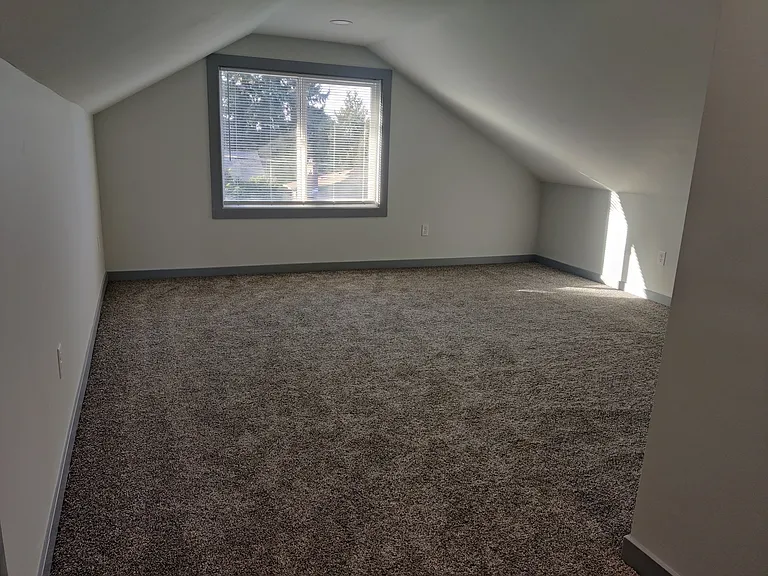 Bedroom 3 (upper level)