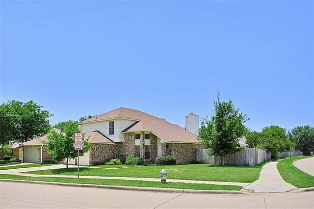 1st image of 2200 Dewey Dr