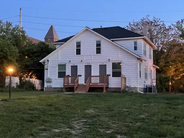 1019 E 6th St #A, Alton, IL 62002