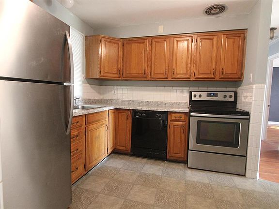 2nd image of 637 Karess Dr